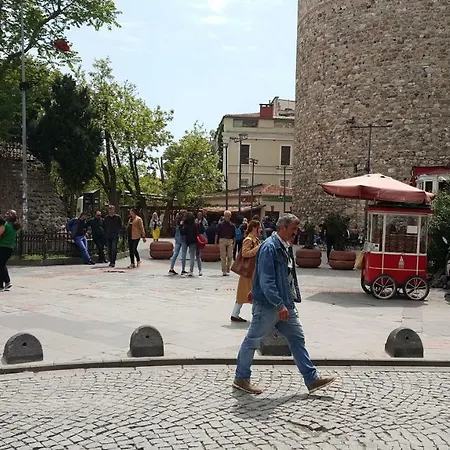 150m To Galata Tower, Cozy Near Taksim